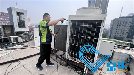 京樂企服中央空調管道清洗案例-為上海商超打造舒適購物環境