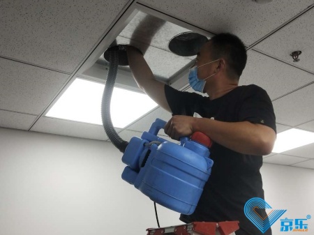 中央空調(diào)清洗 中央空調(diào)清洗