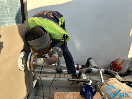 清洗風(fēng)冷模塊冷凝器 清洗風(fēng)冷模塊冷凝器