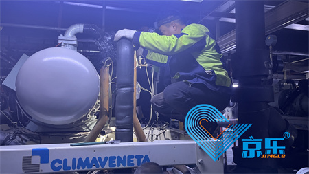 中央空調冷水機罷工1小時損失5萬？2025最新維修電話清單