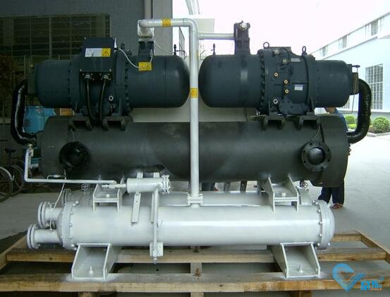 中央空調(diào)更換冷凍機(jī)油的正確方式