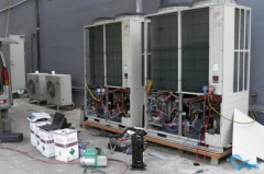 中央空調(diào)風(fēng)冷熱泵機(jī)組常見(jiàn)的故障維修方法